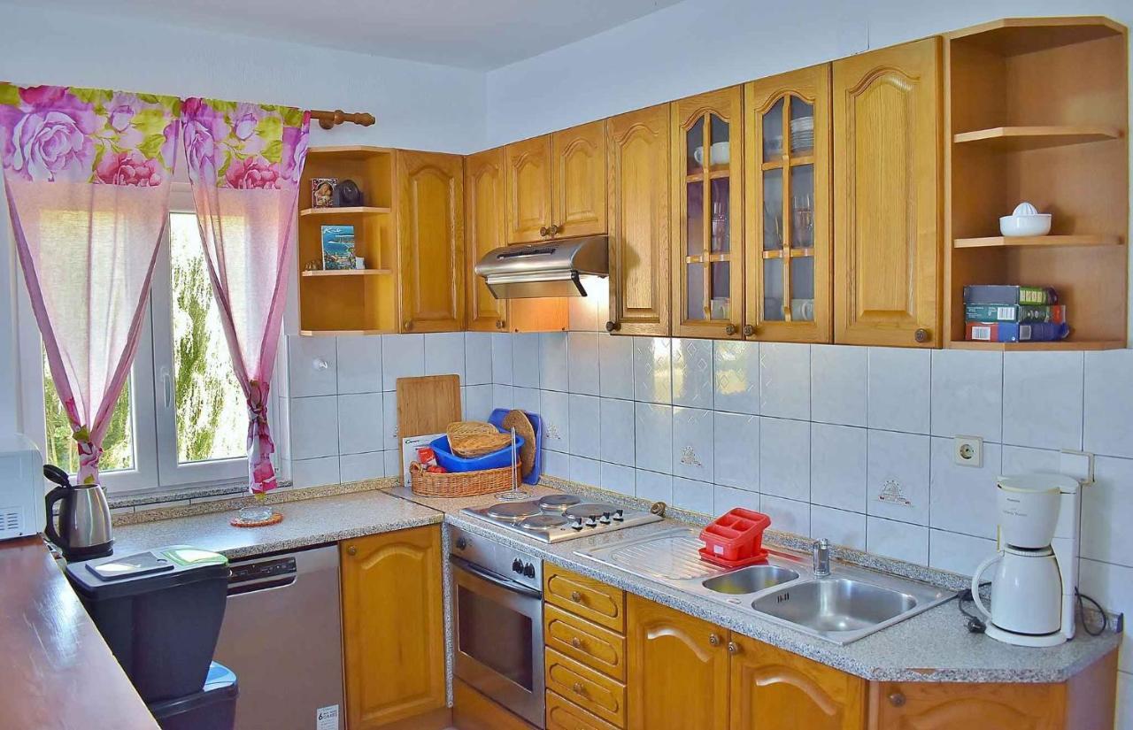 Apartment In Lopar/Insel Rab 17739 Exterior photo